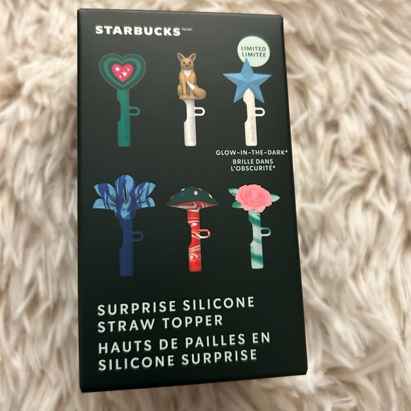 Starbucks Surprise Silicone Straw Topper - Picture 1 of 3